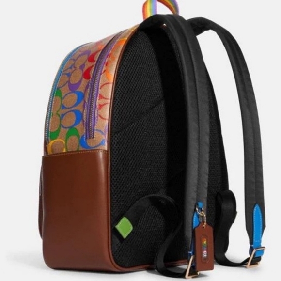 🎉 COACH Collectible BACKPACK Designer Bag NWT Limited Edition Signature Rainbow - Picture 4 of 8